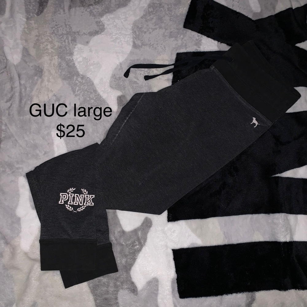 Victoria’s Secret Pink slim joggers
